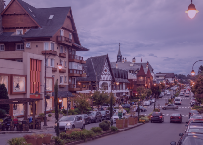 rua da cidade de gramado